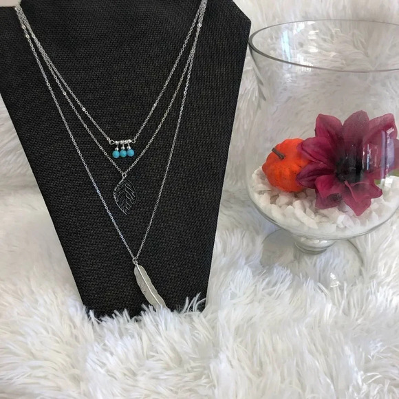 NWOT 3 Strand Boho Retro‎ Multilayer Necklace - Picture 1 of 5